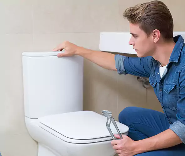 Expert Plumber for Toilet Replacement in Wantagh, NY: Schedule Affordable Toilet Replacement Services with Us