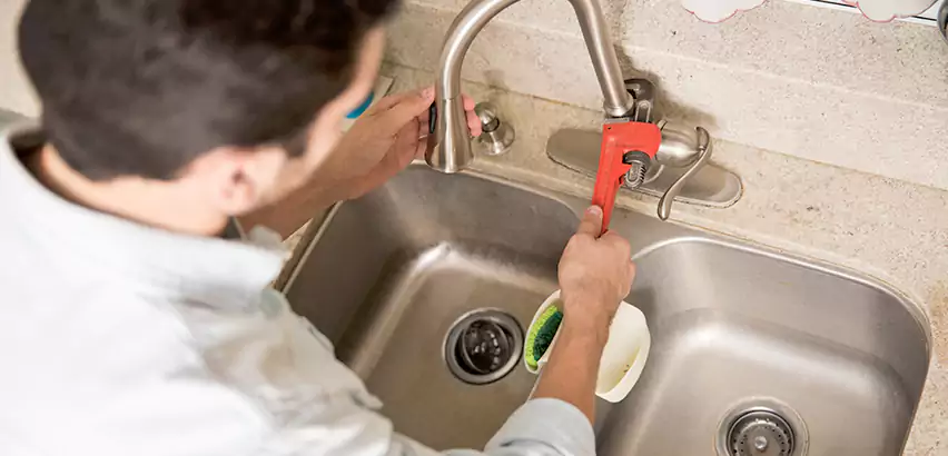 Faucet Repair in Wantagh