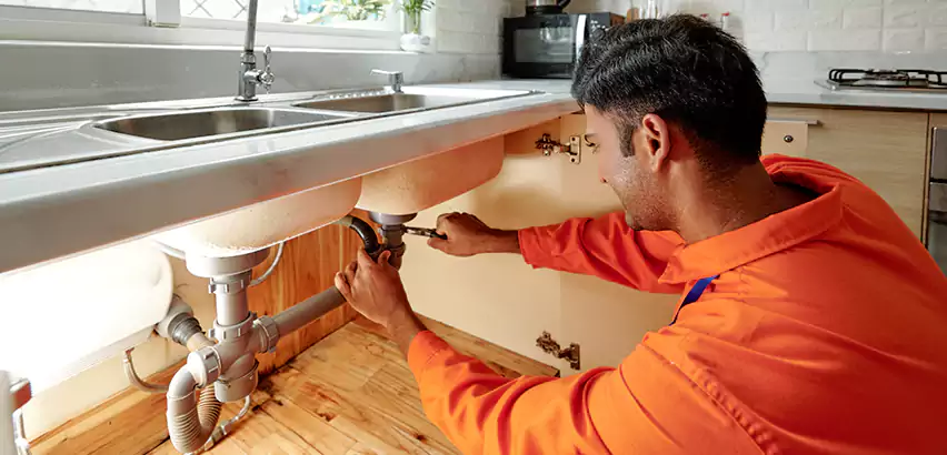 Plumbing Leak Repair in Wantagh, NY
